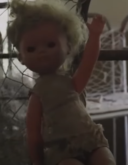 doll1 - Chernobylite Review