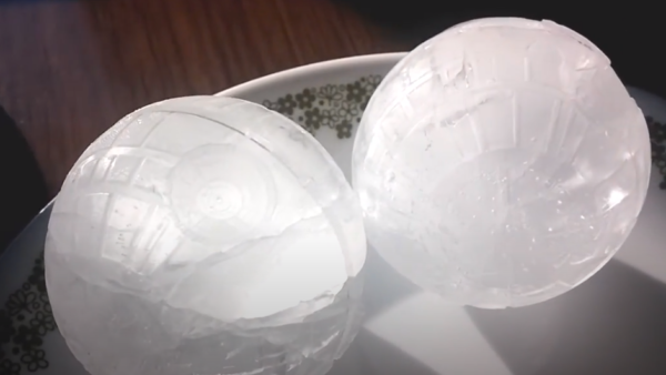 Screenshot 2021 08 19T132912.723 - Death Star Ice Cube Mold Review